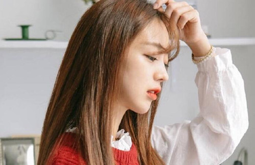 女生说好冷是什么意思?女生说好冷该怎么回